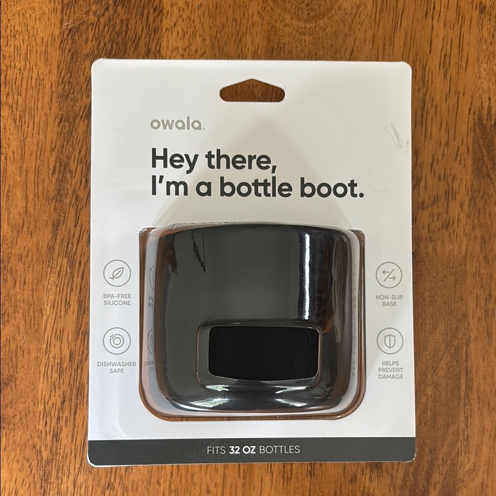 Owala Black Bottle Boot 32oz